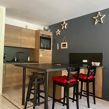 Apartment Praloup 1600 T3 Sur Piste 4p *
